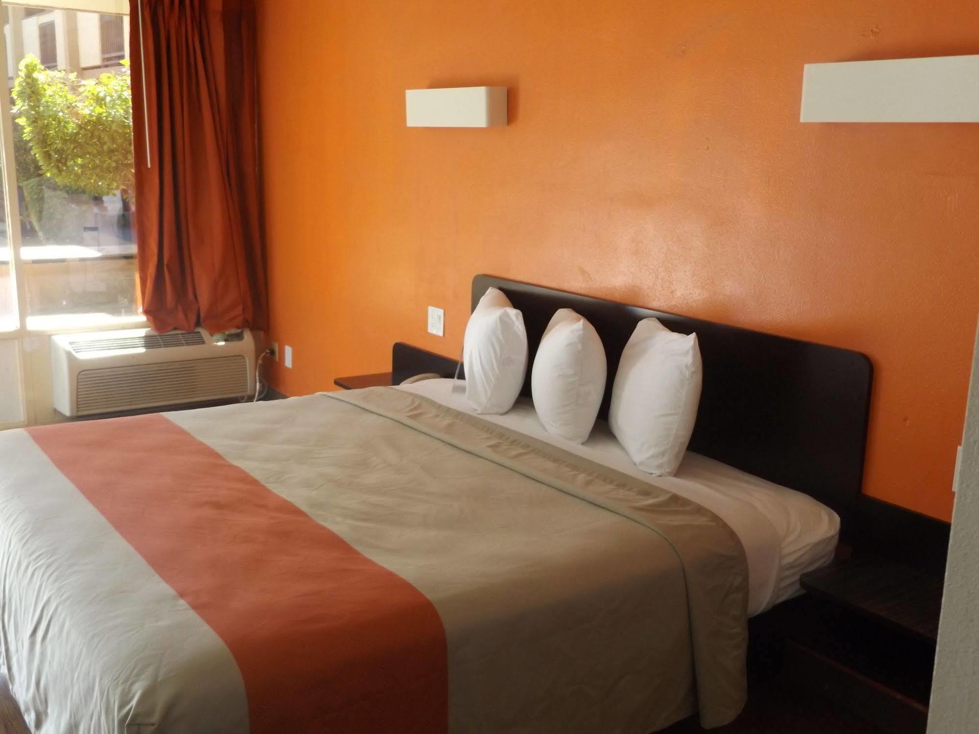 Motel 6 Glendale Az Экстерьер фото