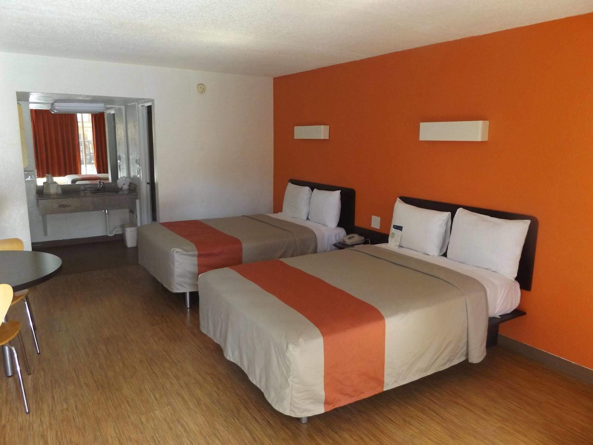 Motel 6 Glendale Az Экстерьер фото
